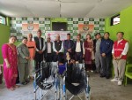 विश्व रेडक्रस दिवसकाे अवसरमा ह्वीलचेयर सहयाेग