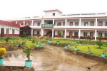 श्रीवास्तवले गरे वीरगञ्ज सेवाकेन्द्रलाई आर्थिक सहयाेग