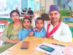 मानवसेवा आश्रम सर्लाही शाखामा वर्ल्ड  बुक अफ रेकर्ड विजेता  सोनारद्धारा नगद रकम योगदान