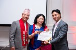 नीरा खतिवडाद्वारा आश्रमका एक बालिकाको अभिभावकत्व ग्रहण