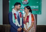 मानवसेवा आश्रममा पुगेर विवाह गरे  थापा र पोखरेलले