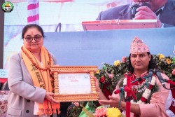 महायज्ञमा मञ्जु के.सीद्वारा  ६ लाख ५१ हजार १ सय १५ रूपैयाँ दान