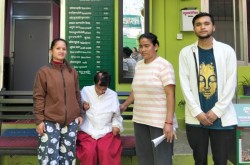 रानीवन सेवा केन्द्रबाट एक महिला र एक बालकको उद्धार