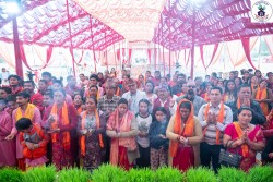 राष्ट्रिय पराेपकार महासंघ नेपालकाे महायज्ञमा मनकारी दाताहरूले दान गर्ने क्रम जारी