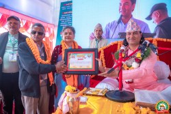 शर्मा दम्पतीद्वारा महायज्ञमा १ लाख ५ हजार ५ सय ५५ रुपैयाँ दान