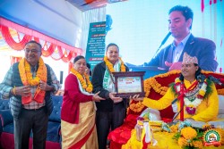 आश्रम भवन निर्माणका लागि सहदेव र आनन्द प्रकाश राजभण्डारीद्वारा १० लाख ११ हजार १ सय ११ सहयोग