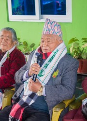 मानवसेवामा ४० हजार समर्पण गर्दै रनबहादुर गुरुङले मनाए ८४औँ जन्मदिन