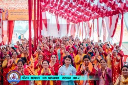 भक्तजनले भरियो पण्डाल, सेमलार महायज्ञमा सहयोगकाे वर्षा