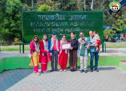 अच्युतानन्द वास्तोलाद्वारा  आजीवन वार्षिक भोजनसेवा सदस्यता ग्रहण