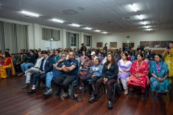 एडिलेडमा मानवसेवा अभियानः  सहयोगी हातहरूबाट जुट्यो उल्लेख्य सहयोग