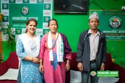 ५ महिनाकाे आश्रम बसाइँपछि मनकुमारी बिककाे सुखद् पारिवारिक पुनर्मिलन
