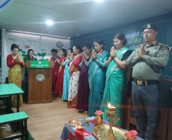 सशस्त्र प्रहरी महिला संघको वार्षिकोत्सवमा ललितपुर सेवाकेन्द्रमा जिन्सी सामग्री योगदान