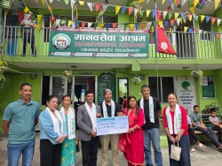 सुवाखती स्टोर वनस्थलीद्वारा मानवसेवा आश्रमलाई २ लाख सहयोग प्रदान