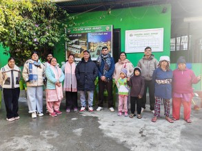 खेमबहादुर कुँवरद्वारा मानवसेवा आश्रम बागलुङलाई १४ हजार प्रदान