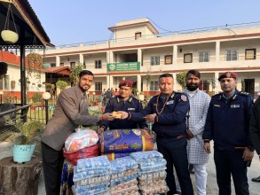आइजीपी दानबहादुर कार्कीद्वारा मानवसेवा आश्रम वीरगञ्ज शाखालाई खाद्यान्न वितरण
