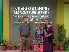 चितवन सेवाकेन्द्रद्वारा १ महिलाकाे सुखद पारिवारिक पुनर्मिलन