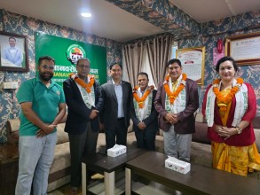 लायन्स क्लबका विशिष्ट व्यक्तित्वद्वारा मानवसेवा आश्रम अवलाेकनसँगै आर्थिक सहयोग प्रदान