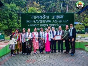 मनकारी दाताबाट आश्रममा आजीवन वार्षिक भोजनसेवाका लागि १ लाख ११ हजार १ सय ११ रुपैयाँ सहयोग