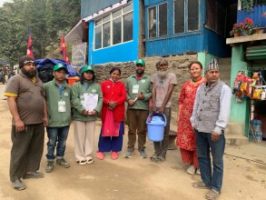 मानवसेवा आश्रमद्वारा साेमबार २ जना सडक मानवकाे उद्धार