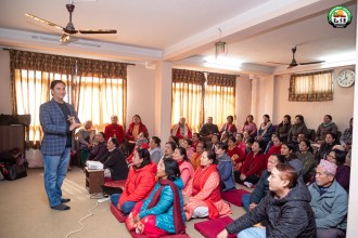 प्रशिक्षक अधिकारीद्वारा आत्म बोध तथा आमाको महत्त्व बारे प्रशिक्षण