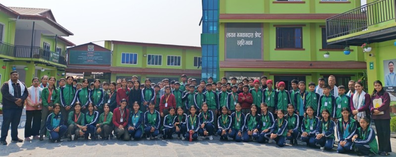 सेवा र संस्कार सिक्न ग्रीन सोसाइटी पब्लिक स्कुलका विद्यार्थी मानवसेवा चितवनमा