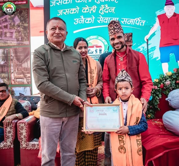 दक्षिणाकाे रकम संकलन गरी ५ वर्षीय बालकले गरे महायज्ञमा दान