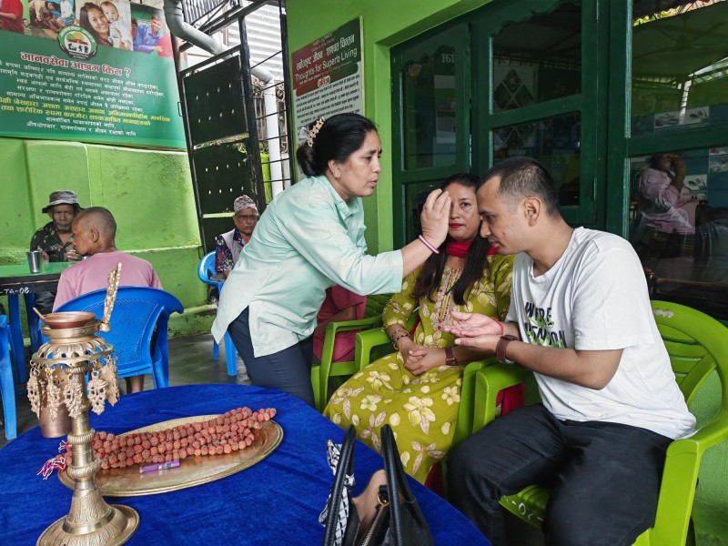 जि.सि. परिवारबाट दिवंगत दिपेन्द्र राज जि.सि. को पुण्यतिथीको स्मृतीमा १० हजार रूपैयाँ  अर्पण