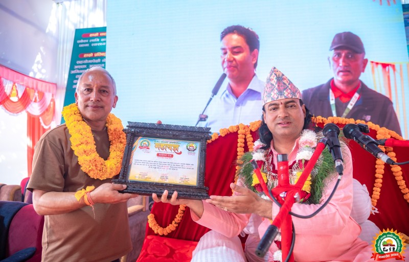 अन्तर्राष्ट्रिय बागलुङ समाज परिवारद्वारा आश्रम निर्माणमा सहयोग