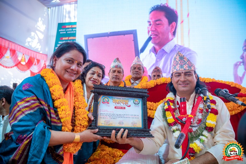 कुश्मा नगरपालिकाद्वारा बागलुङ शाखालाई ११ लाख ११ हजार १ सय ११ रुपैयाँ सहयोग