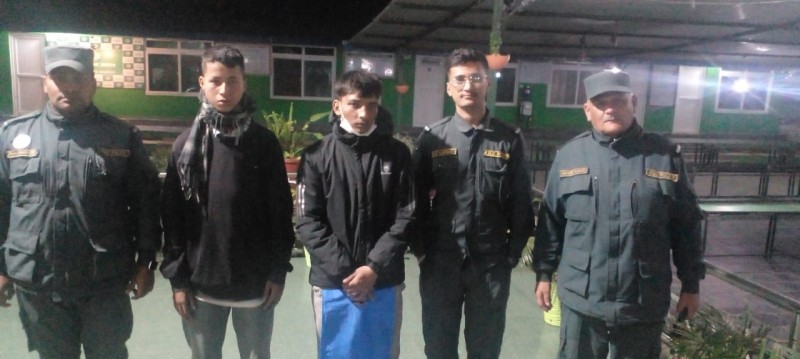 मानवसेवा आश्रम हेम्जा सेवाकेन्द्रले गर्याे २ जना पुरूषकाे उद्धार