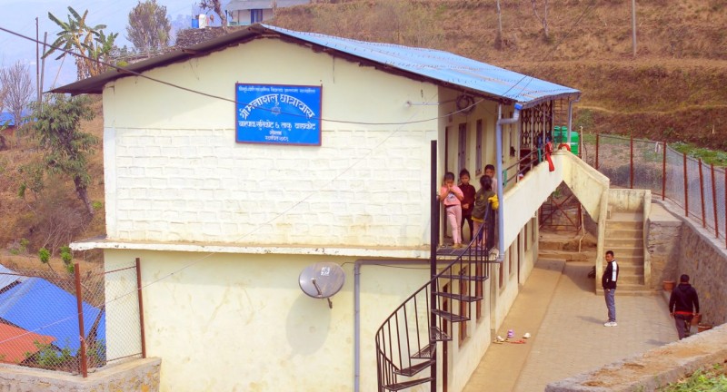 अनाथ बालबालिकालाई आवासीय सुविधासहित निःशुल्क शिक्षा