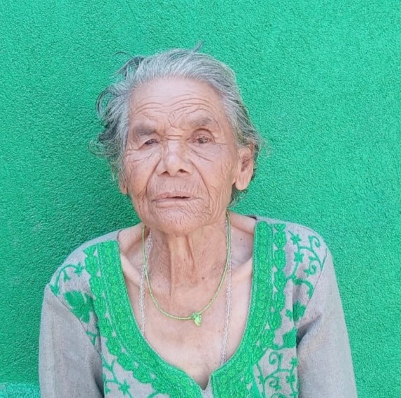 छोरेपाटन सेवाकेन्द्रमा एकजना आमाको उद्धार